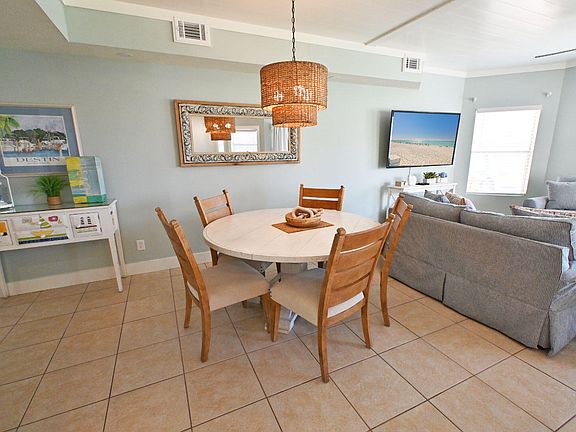 5th image of 775 Gulf Shore Dr Unit 9111