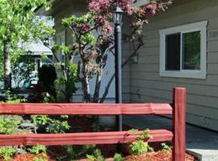 5100 Hatcher Cir, Anchorage, AK 99508