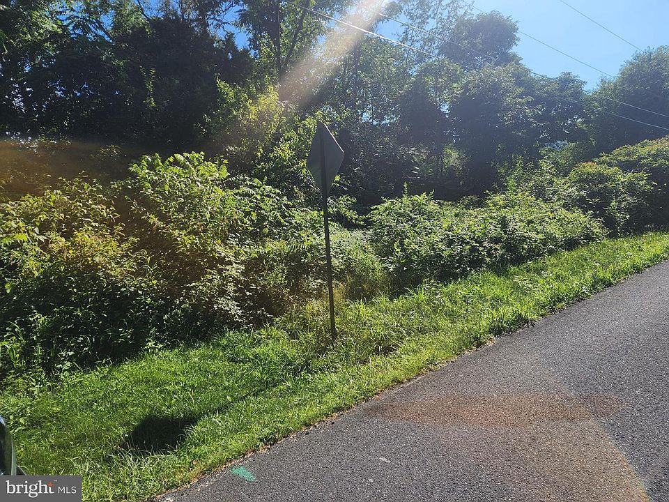 1st image of 18 Sunshine Trl