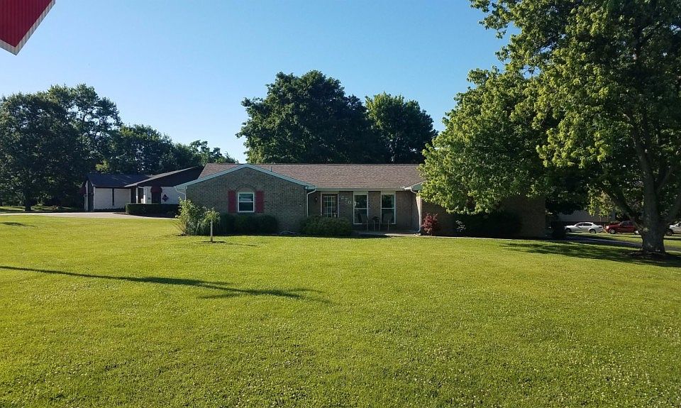 2nd image of 270 Lantis Dr