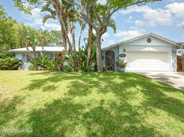 2562 Indian Hill Ct, Titusville, FL 32780
