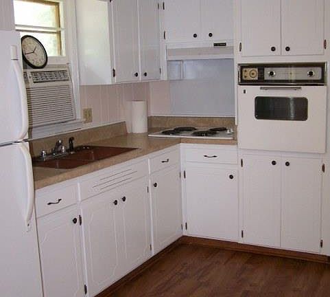 5th image of 1020 Hillcrest Dr