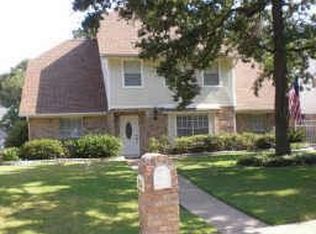 5047 Fallen Oaks Dr, Houston, TX 77091