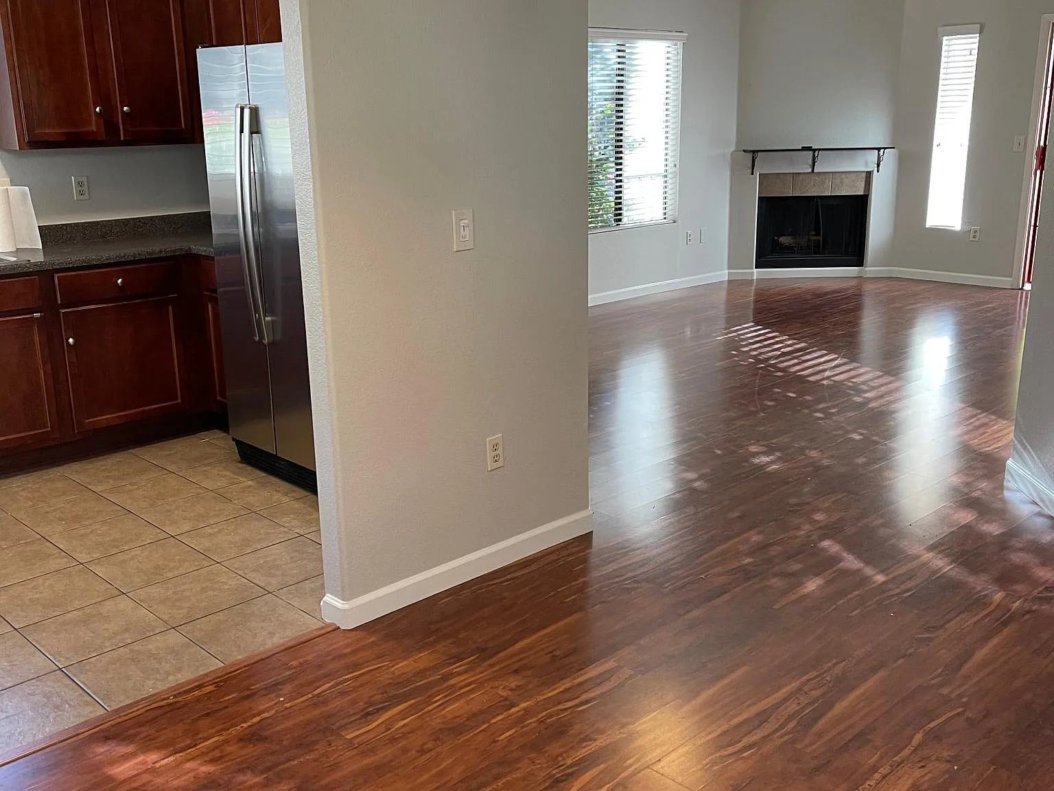 3 bed, 1220 sqft, $1,890 — Photo 3