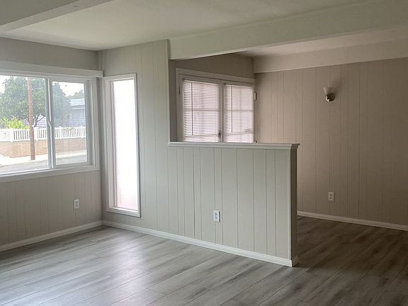 2nd image of 3411 Aldford Dr #3411