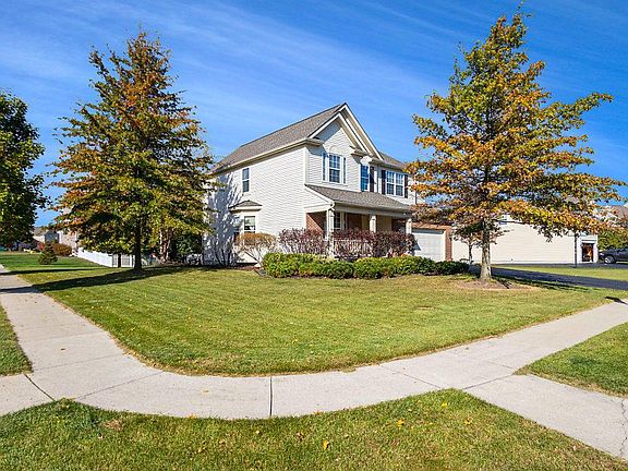 4th image of 4658 Tayport Ave