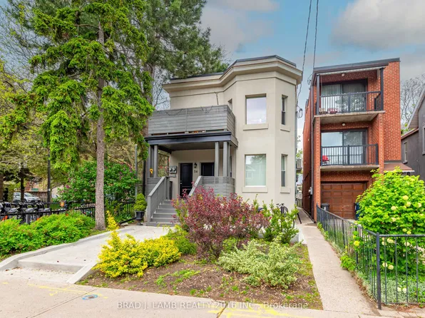 56 Wright Ave #2, Toronto, ON M6R 1K8