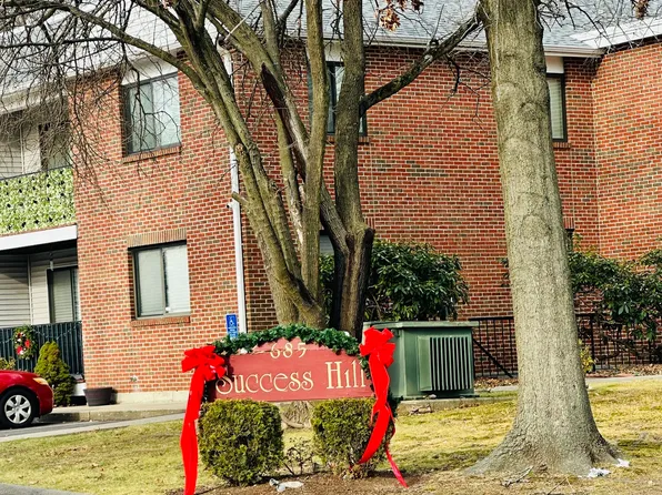 (undisclosed Address), Stratford, CT 06614