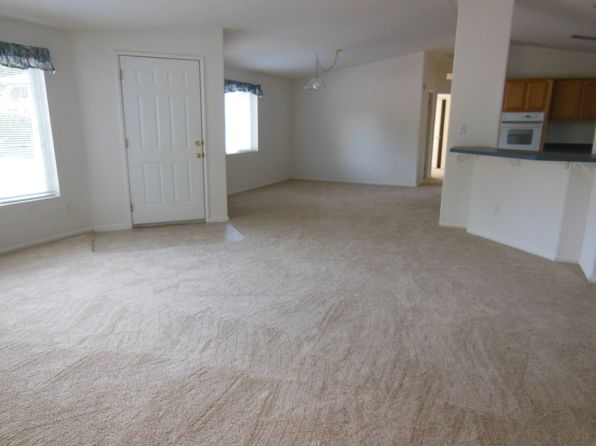 150 Oak Tree Cir