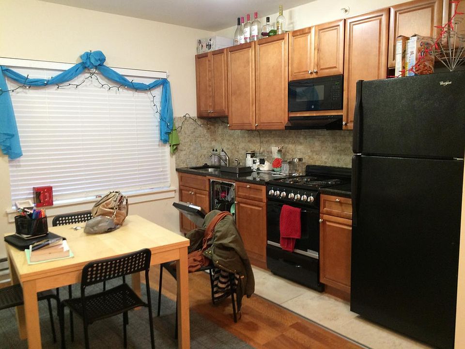 1st image of 1713 N Willington St #1