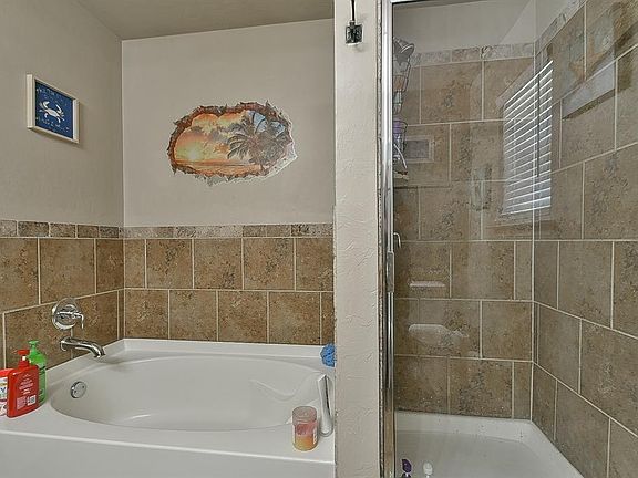 5th image of 2006 Bradford Cir