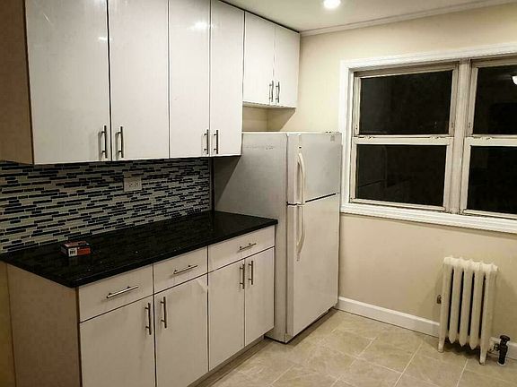 5th image of 20-71 31st St #3