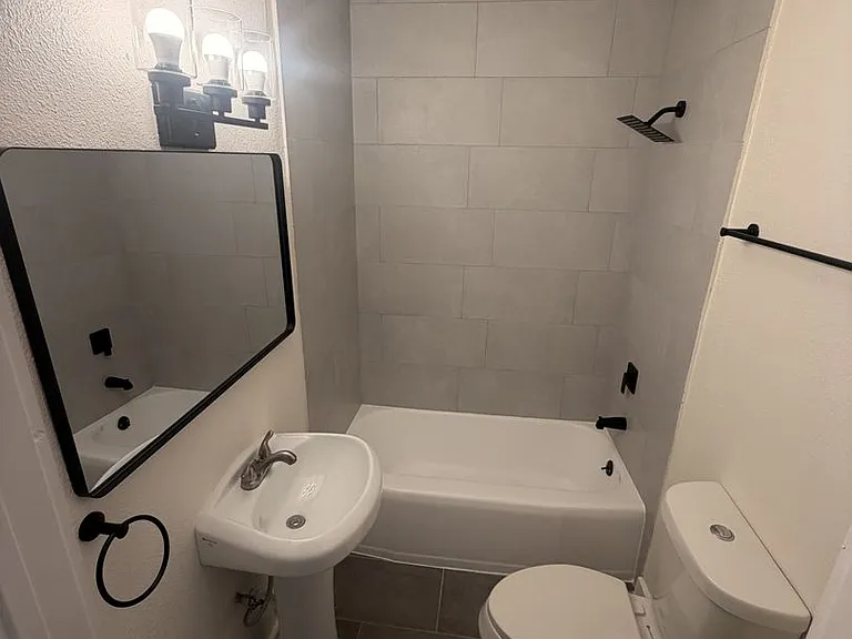 103 Smith Ln — Photo 7