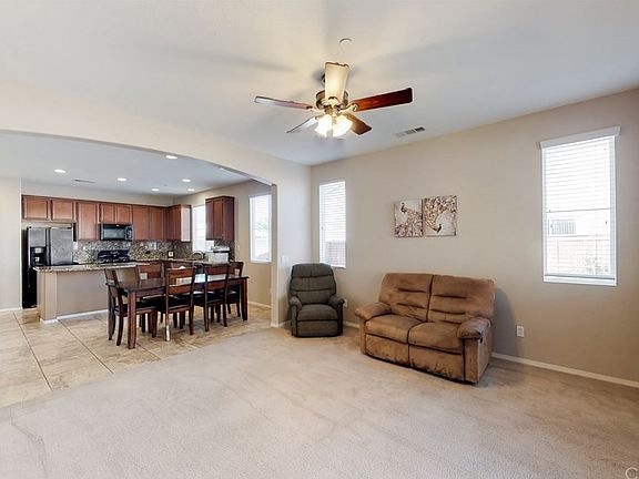 3rd image of 5934 Parkside Dr