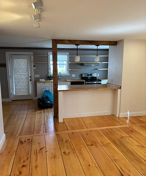 6 Pleasant St #1 — Photo 5