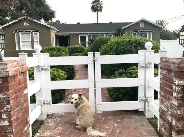 12220 Emelita St, Valley Village, CA 91607