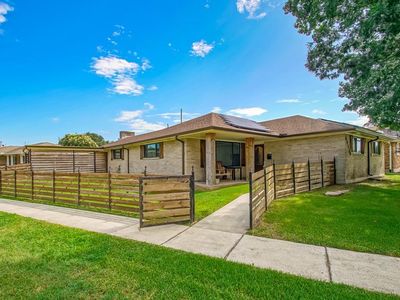 5613 W Esplanade Ave, Metairie, LA, 70003