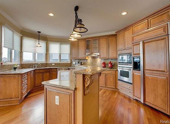 3rd image of 4350 Forster Ln
