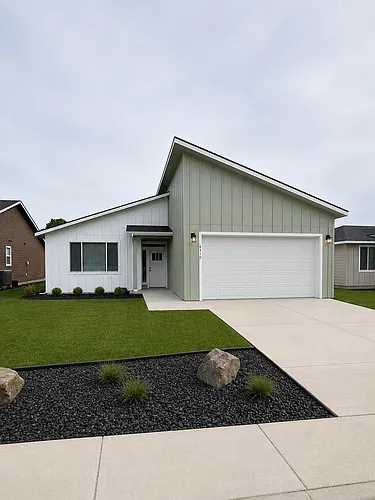 8410 E Rich Ave Photo 1