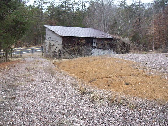 5th image of 2219 Highway 70