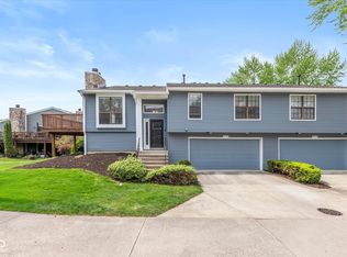 9526 Bay Vista East Dr, Indianapolis, IN 46250