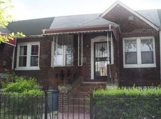 670 E 48th St, Brooklyn, NY 11203