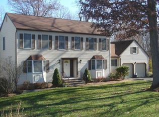 18 Cottage Ln, Sparta, NJ 07871