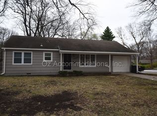 5900 W 68th St, Overland Park, KS 66204