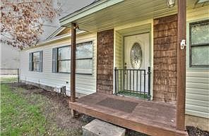 1st image of 6823 S Lakewoods Dr