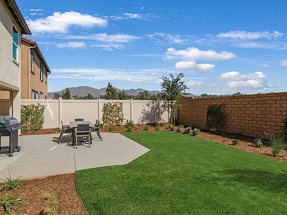Plan 2313 Rear Yard