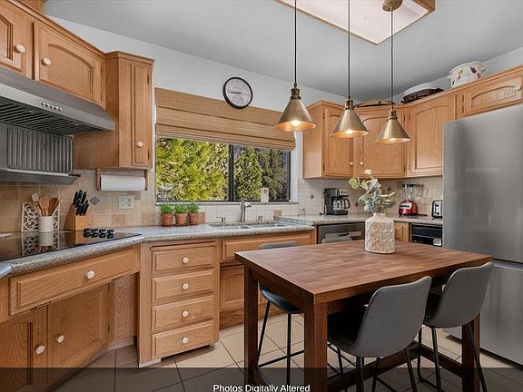 3rd image of 63221 Huntington Vista Rd #83