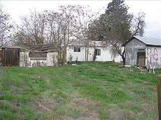 2nd image of 17417 State Highway 33