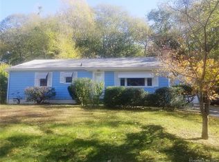 46 Harvard Ter, Gales Ferry, CT 06335