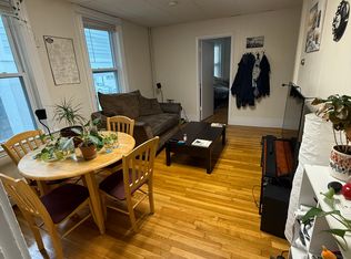 20 Mossland St #3, Somerville, MA 02144