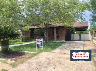 1135 Kiriaka Dr, Eagle Pass, TX 78852