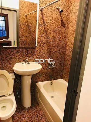 Rented by Point NYC | media 22