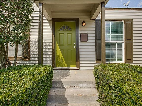 4th image of 205 NE 32nd St