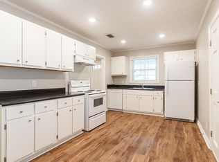 2001 Azalea Dr, Valdosta, GA 31602