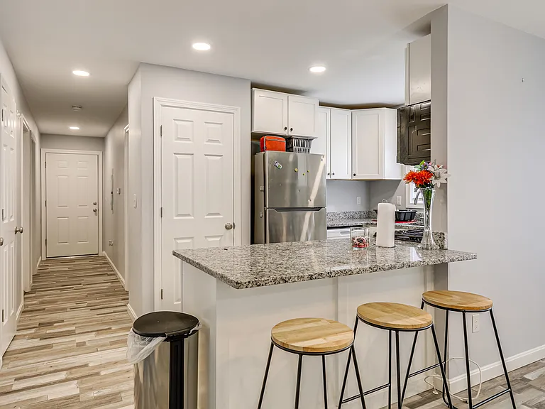 14 Fisher Ave — Photo 9
