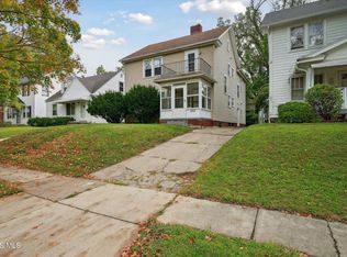 2030 Wyndhurst Rd, Toledo, OH 43607