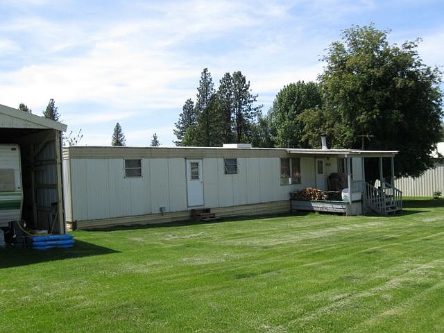 1st image of 1217 Lakeview Cv
