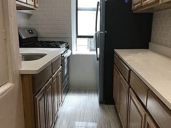 5th image of 2985 Botanical Sq APT St1