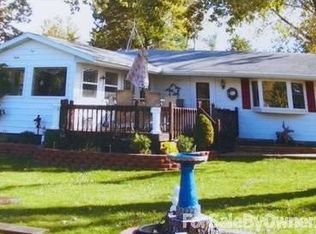 1095 E Brushaber Rd, Beaverton, MI 48612