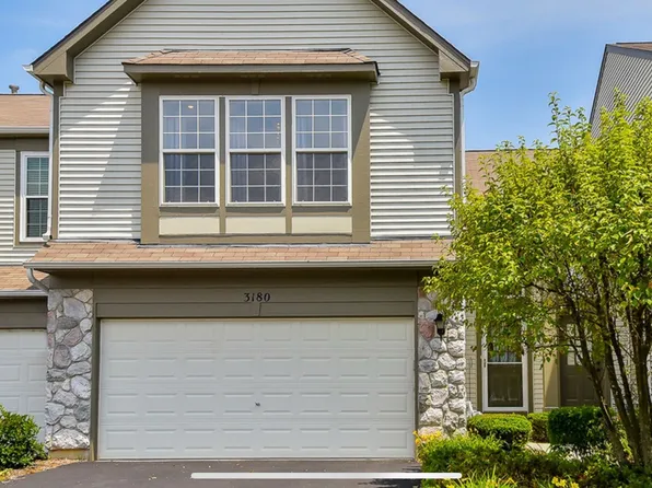3180 Bromley Ln, Aurora, IL 60502