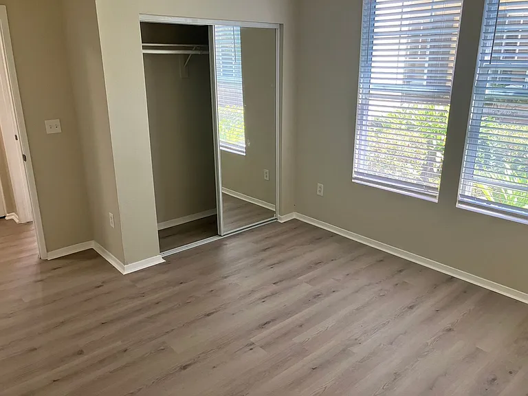 de Tolosa Ranch Apartments — Photo 26