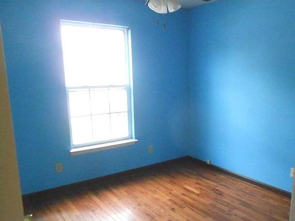 5th image of 2007 Blue Pine Ln