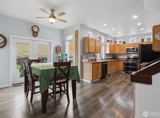 665 Tufts Ave E, Pt Orchard, WA 98366