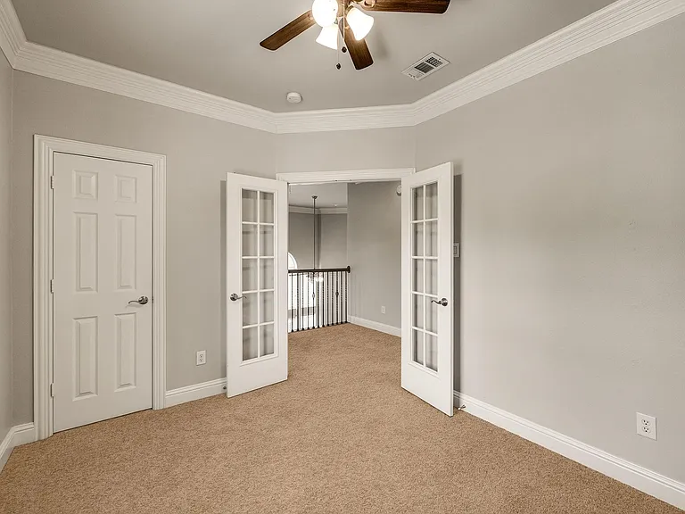 5836 La Vista Dr — Photo 22