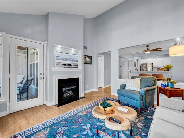 1210 Westview Ln APT 305