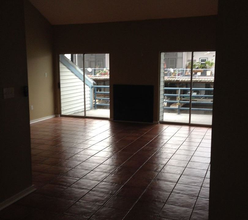 2nd image of 141 Highway 22 E APT C2